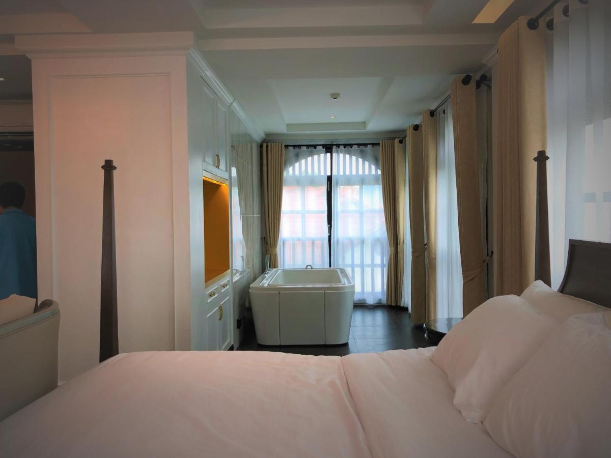 Nanta Glam CM Hotel&Residences Chiang Mai Buitenkant foto